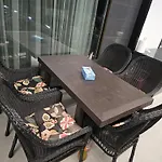 شقة Sunrise Seaview Grand Terrace *